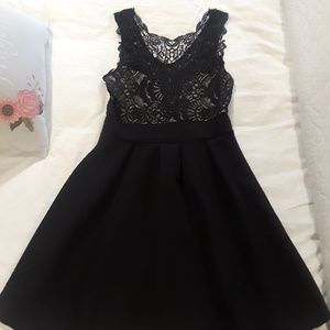 Black prom dress
